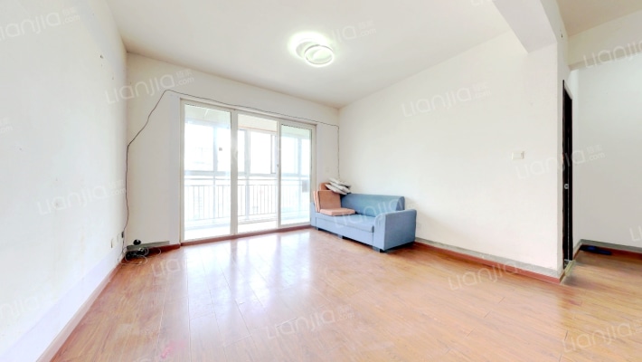 健生翡翠港二手房实景图