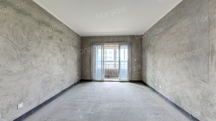 鸿府二手房实景图