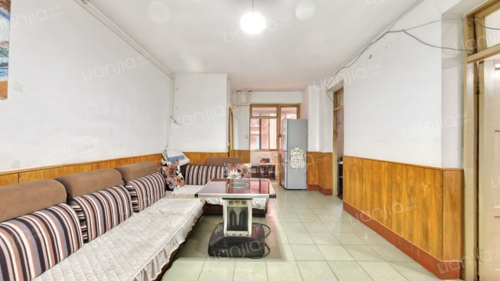 省府东街14号院二手房实景图