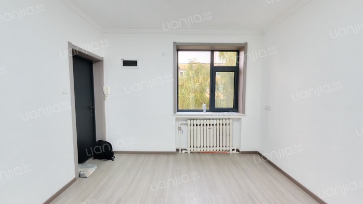 中铁三局滨河小区二手房实景图