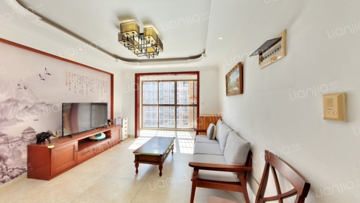 和泉嘉园二手房实景图