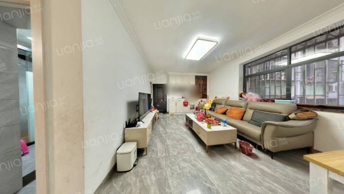 黄贝岭华侨新村二手房实景图