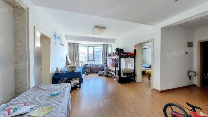 德意中兴广场二手房实景图