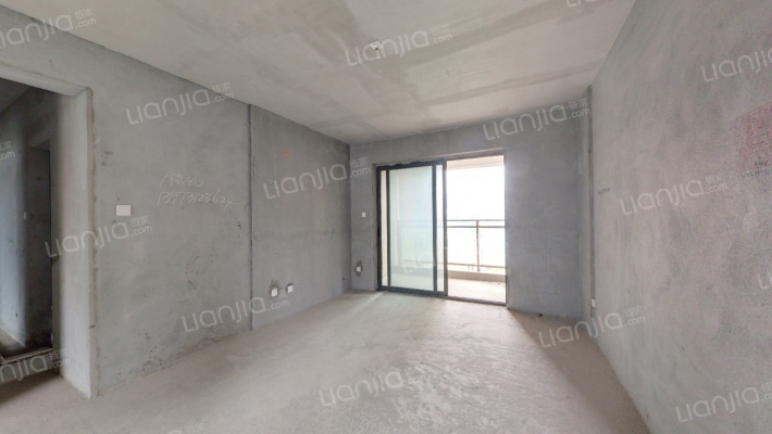 长沙平吉上苑二手房实景图