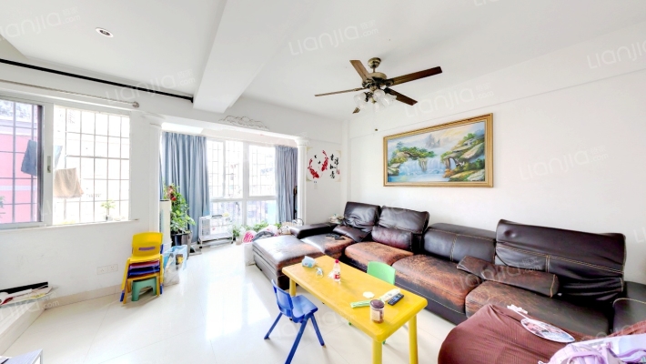 新潘宅小区二手房实景图