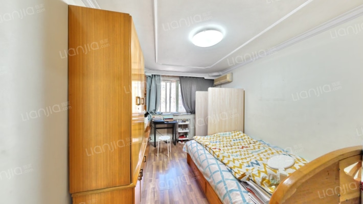 勤建里二手房实景图