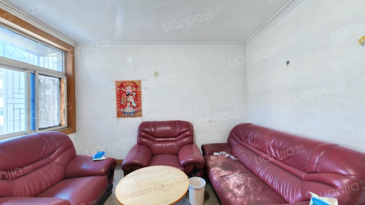 市委市政府生活区二手房实景图