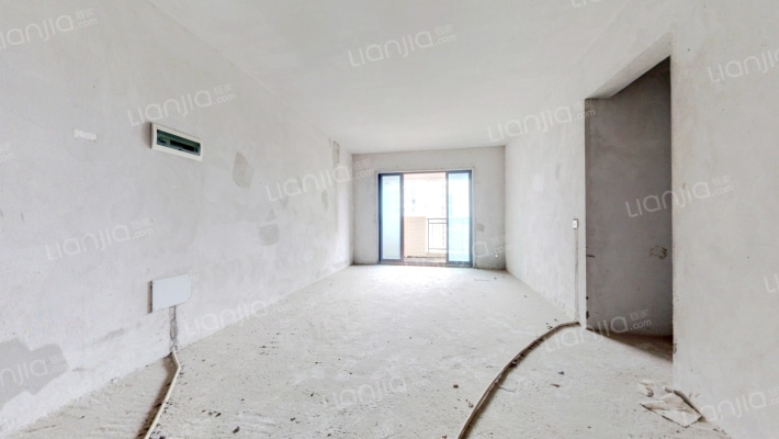 尚品雅居领秀二手房实景图