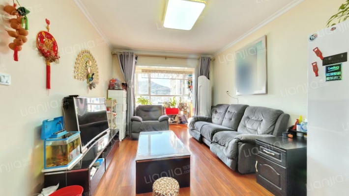 翡翠明珠二手房实景图