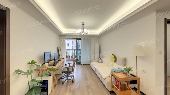 万科四季花城2期云锦二手房实景图