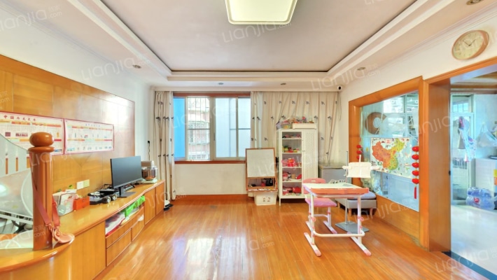 二轻局宿舍二手房实景图