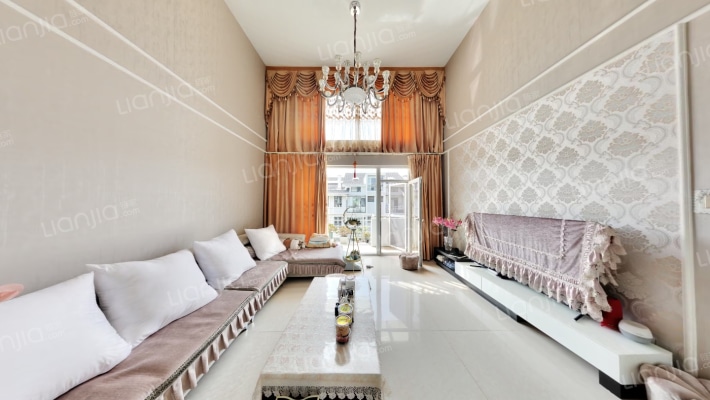 滇池卫城蓝谷二手房实景图