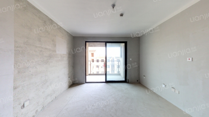 港城长江府二手房实景图