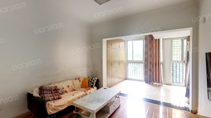 金海泊林郡二手房实景图