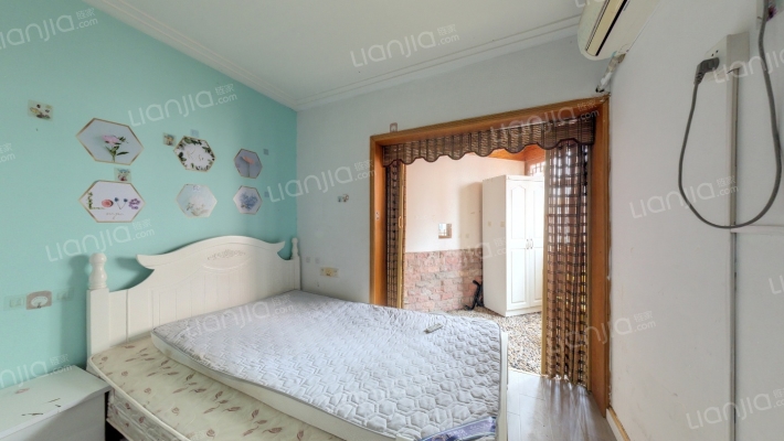 金盾公寓二手房实景图