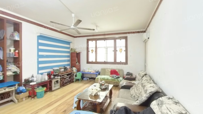 西苑阳光花园小区二手房实景图