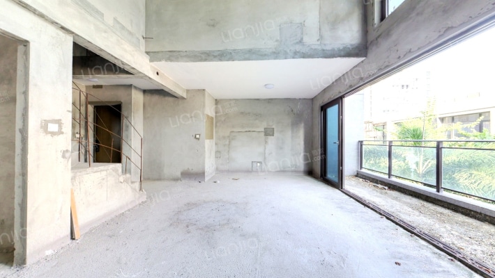 湖城大境广场二手房实景图