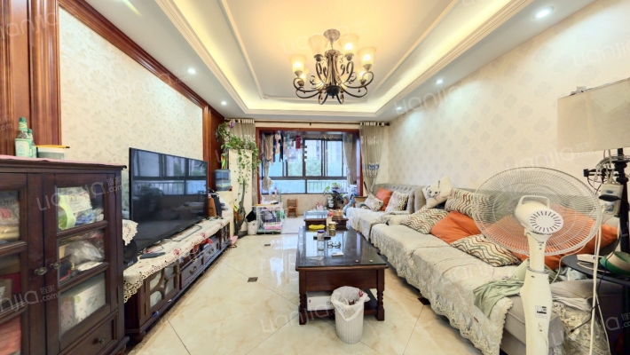 金辉浅湾雅苑二手房实景图