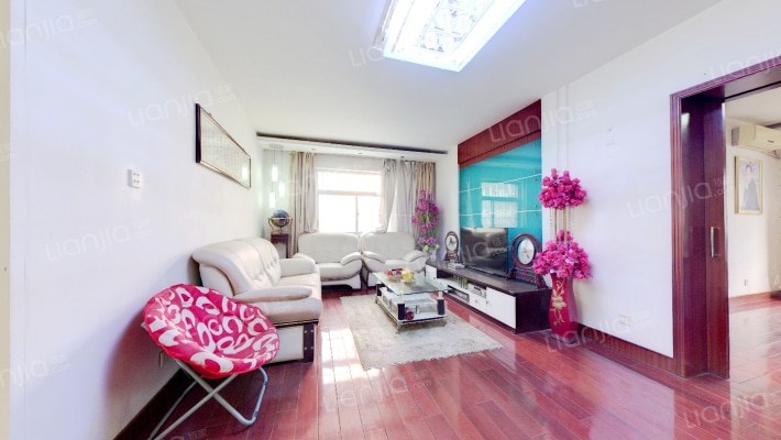 市外经委宿舍二手房实景图