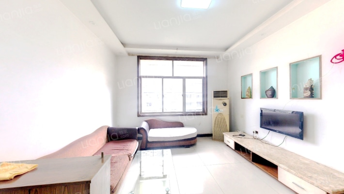 三和家园二手房实景图