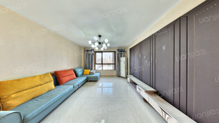 普罗旺世地中海二手房实景图