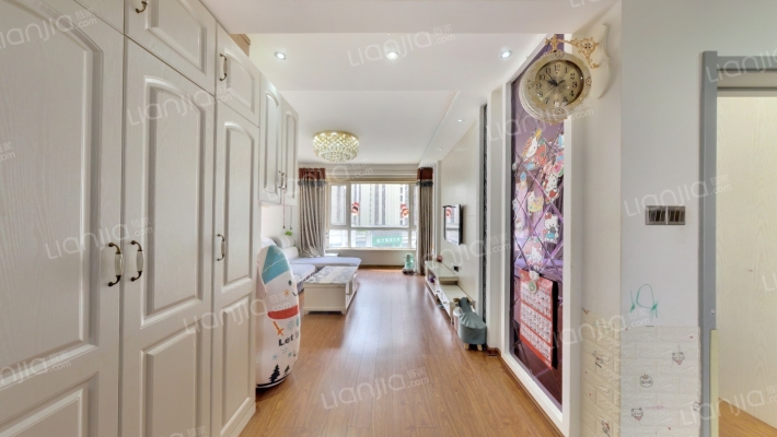 红大领域二手房实景图