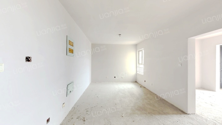 馨春龙城苑A区二手房实景图