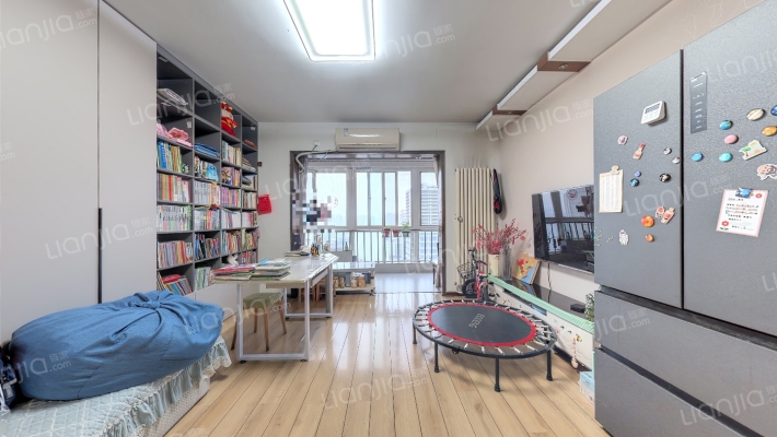 西航西苑小区二手房实景图