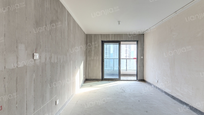 新鸿大隐湾二手房实景图