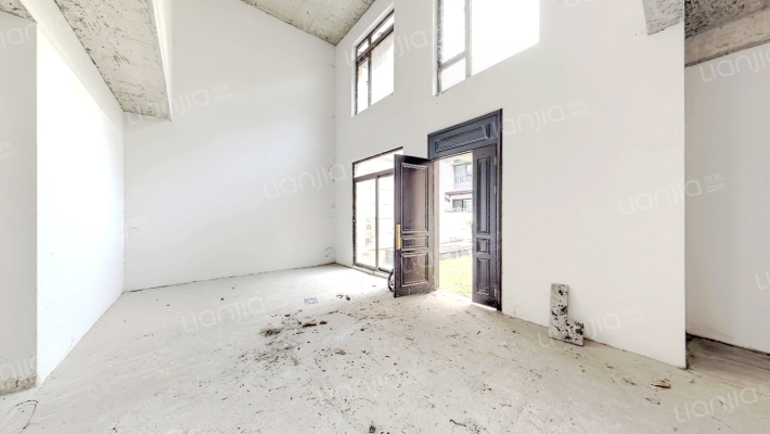 泷景花园别墅二手房实景图