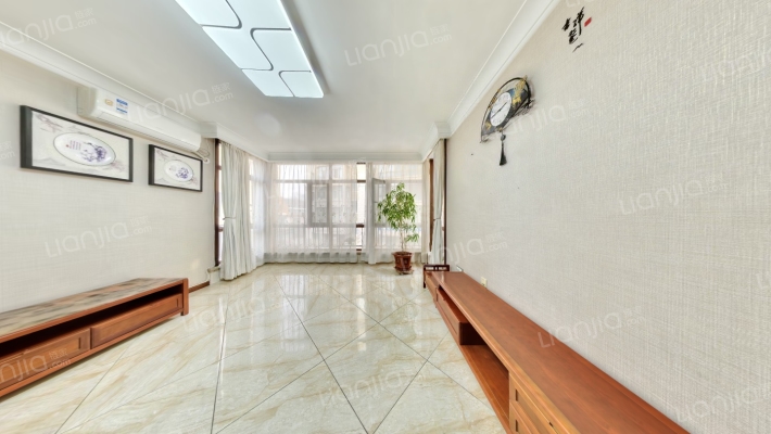 海富山水文園一期二手房实景图