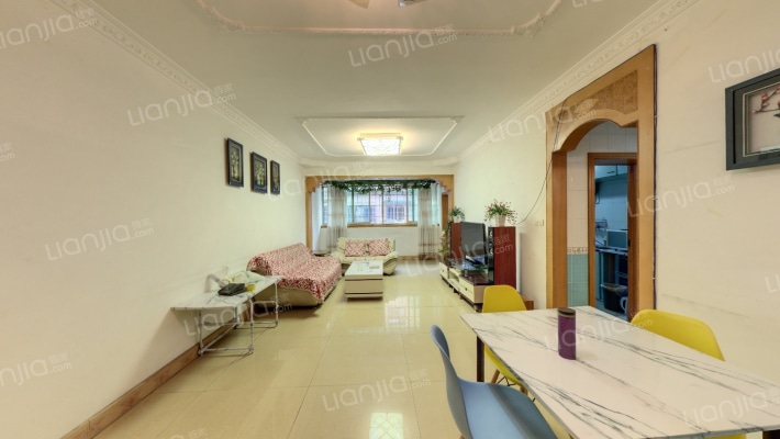 富源商厦二手房实景图