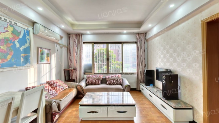 南澳大厦二手房实景图