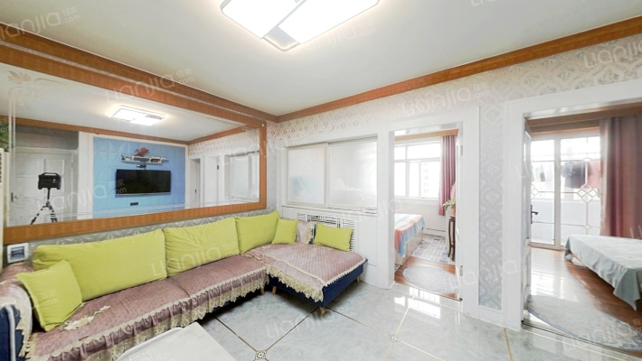 一中家属楼二手房实景图