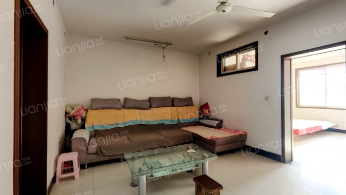 老广播局家属楼二手房实景图