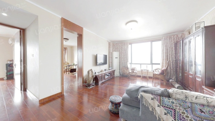 山水华庭二手房实景图