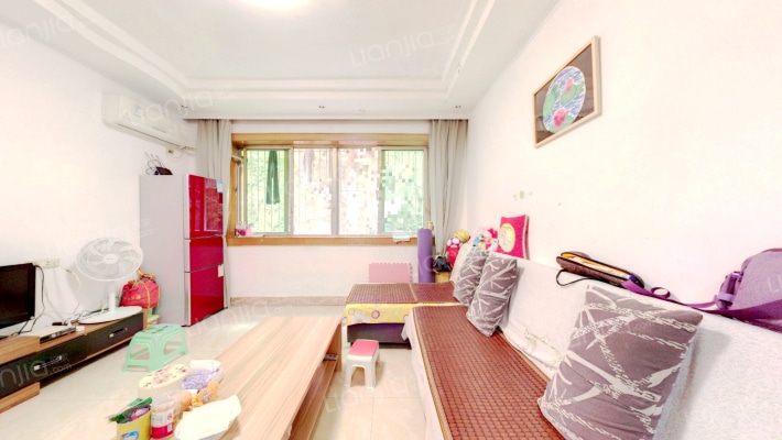 天鹅花园二手房实景图