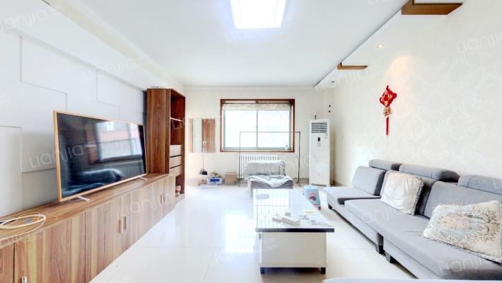 凤城四路工商局家属院二手房实景图