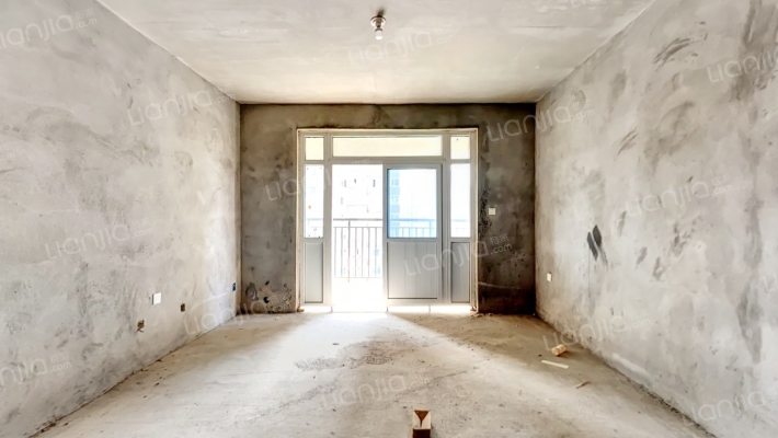 贾鲁嘉苑A区二手房实景图