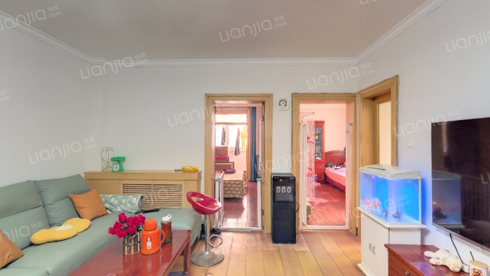 歌舞剧院宿舍二手房实景图