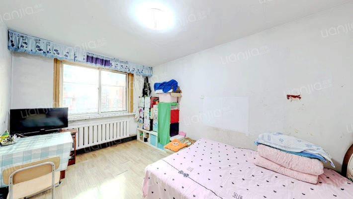 劳动生产小区二手房实景图