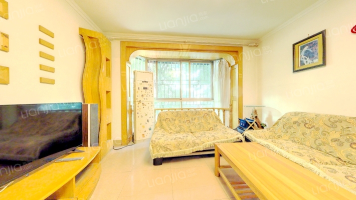 怡东园二手房实景图