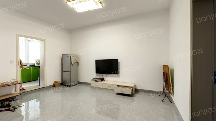 南街18号二手房实景图