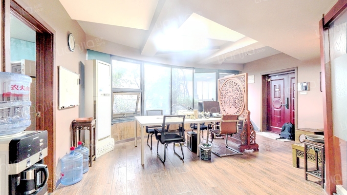 万豪国际二手房实景图