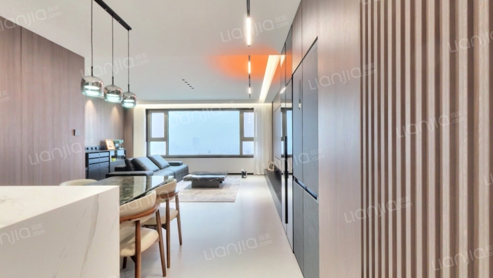 汇龙上城云著二手房实景图