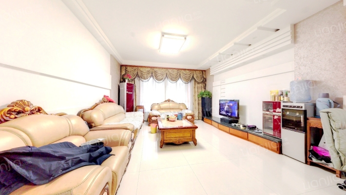 和生公寓二手房实景图