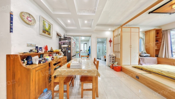 嘉业阳光假日五期二手房实景图