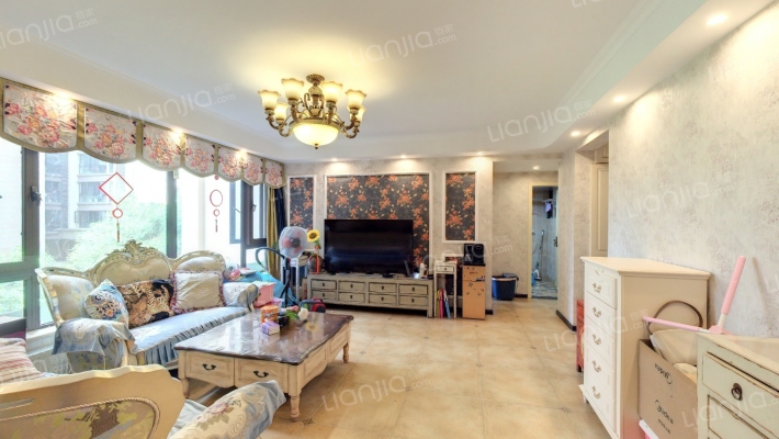 中粮香颂丽都二手房实景图