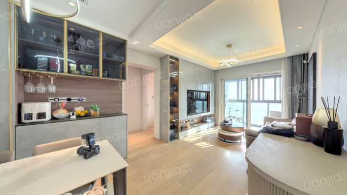 晶耀名邸三期二手房实景图