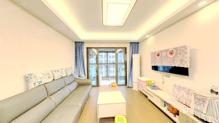 天空之城二手房实景图